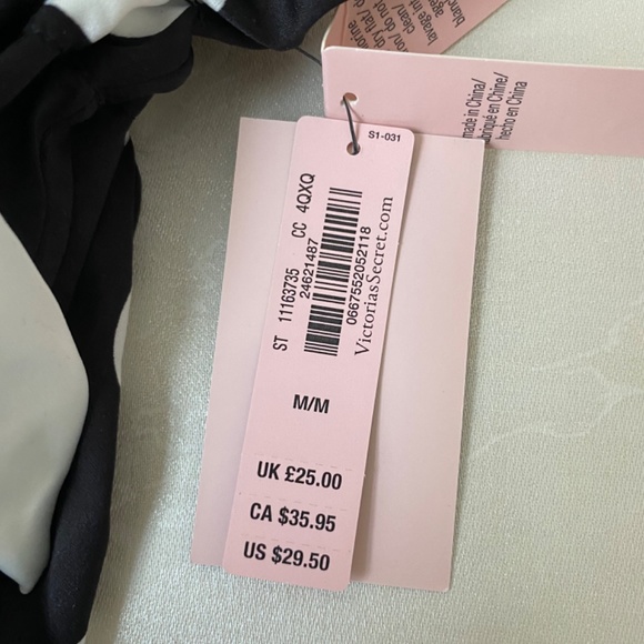 LOVELY LADIES “VICTORIA SECRET” SIZE M (7-8) SLIPPERS WITH MATCHING BAG~NEW - Picture 6 of 10